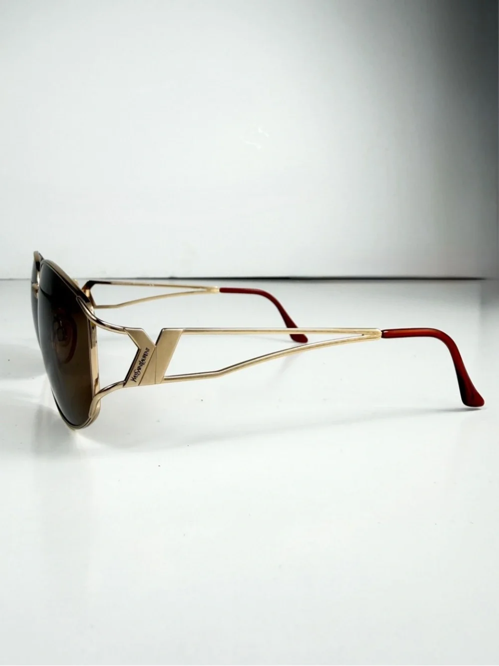 VTG Yves Saint Laurent 6029 Sunglasses Gold Open Frame YSL Deadstock Full Set
